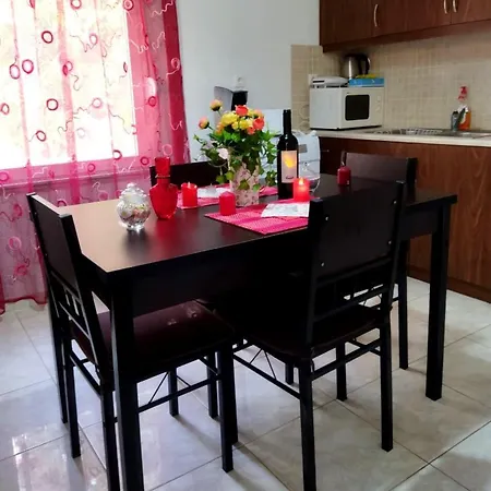 - Eva Apartament Rethymnon