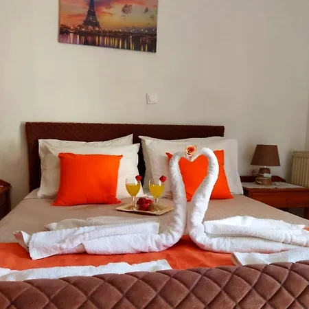 - Eva Apartman